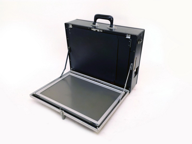 maletin retroproyector diapositivas metal 37-43x46x16-46 1u